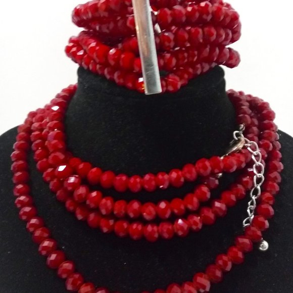 Jewelry - Red Bead Necklace & Bracelet Set